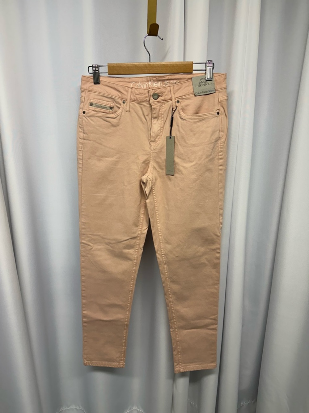 Calvin Klein Jeans Women's pink Peach Ankle-Length Skinny Jeans waist 30 NWT